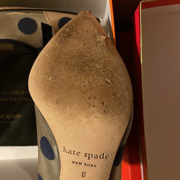 Navy blue polka dot pumps - Picture 7 of 8